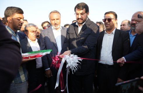 افتتاح ۱۰۱ کیلومتر بزرگراه و راه اصلی در استان فارس افتتاح ۱۰۱ کیلومتر بزرگراه و راه اصلی در استان فارس