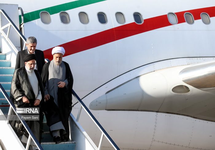 افق های تازه؛ سفر رئیسی به فارس از آزادراه شاهچراغ