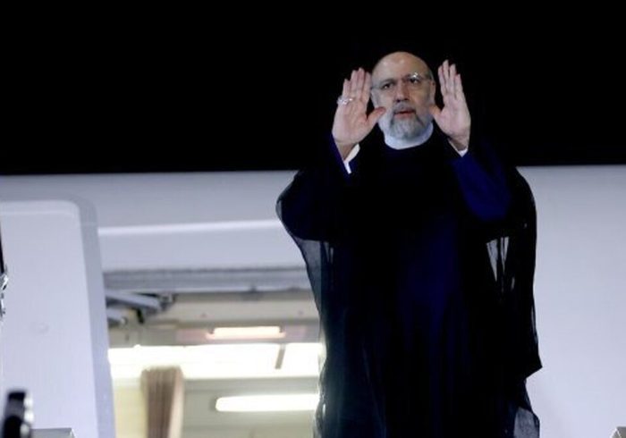 رئیس جمهور شیراز را به مقصد تهران ترک کرد رئیس جمهور شیراز را به مقصد تهران ترک کرد