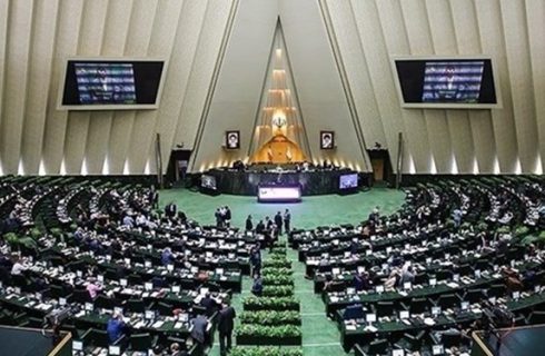 غیبت 20 نماینده در نوبت صبح و عصر امروز مجلس غیبت ۲۰ نماینده در نوبت صبح و عصر امروز مجلس