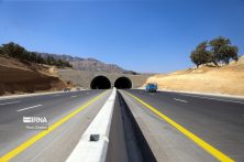 یک روز تا افتتاح آزادراه شیراز_اصفهان/ به پایان رسیدن انتظاری ۱۳ساله یک روز تا افتتاح آزادراه شیراز_اصفهان/ به پایان رسیدن انتظاری ۱۳ساله